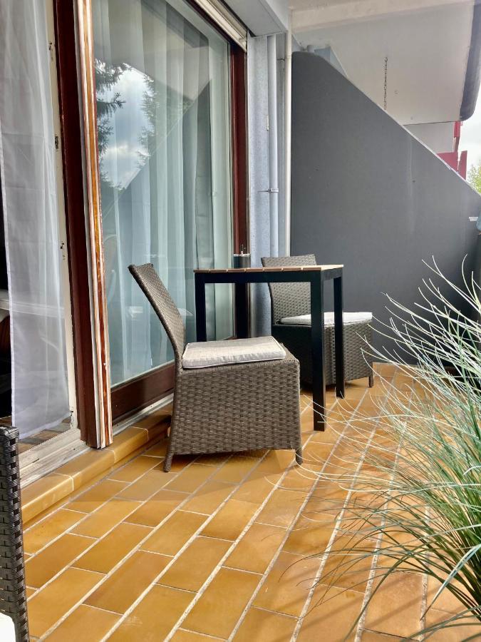 SaarApartments: Adults-Only Business & Holiday Stays with Netflix Saarbruecken Exterior photo